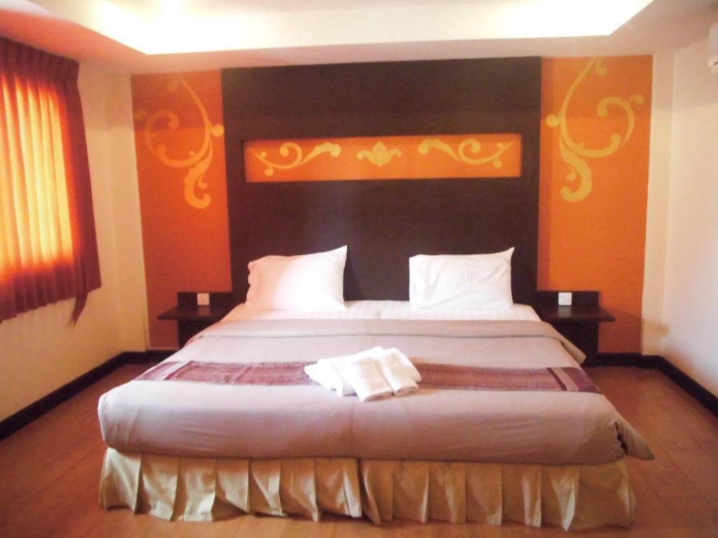Baan Chalelarn Hotel Hua Hin Room photo